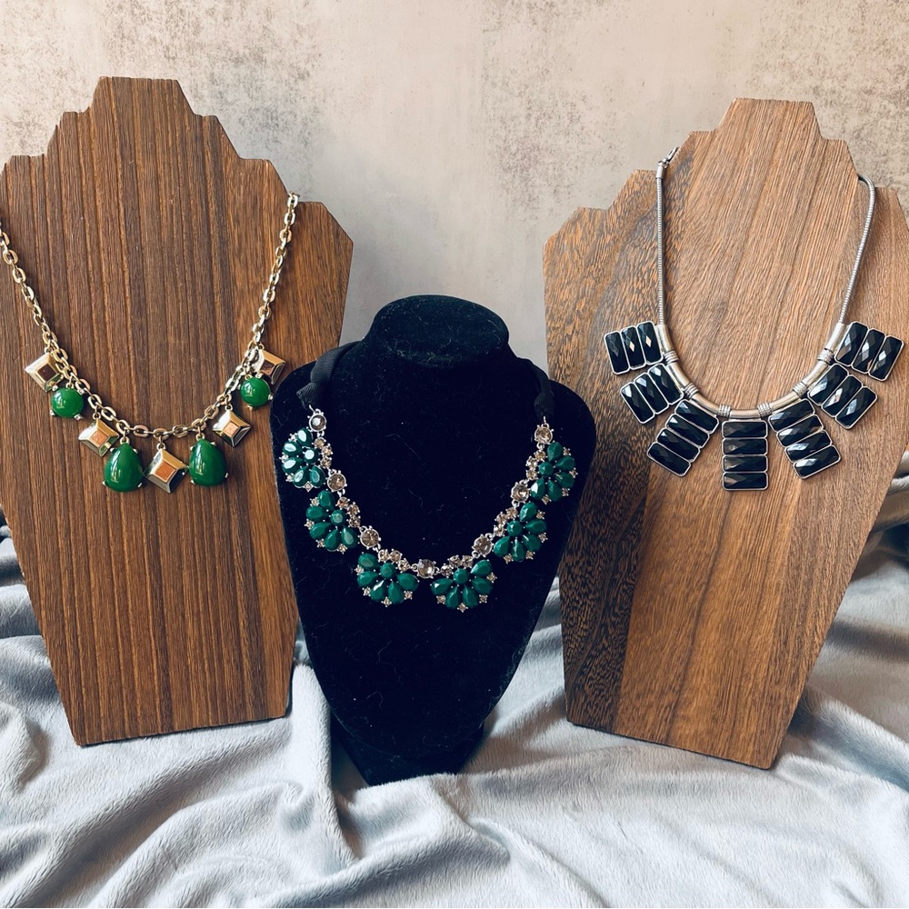 Green Floral/Statement Necklace - Women Jewelry